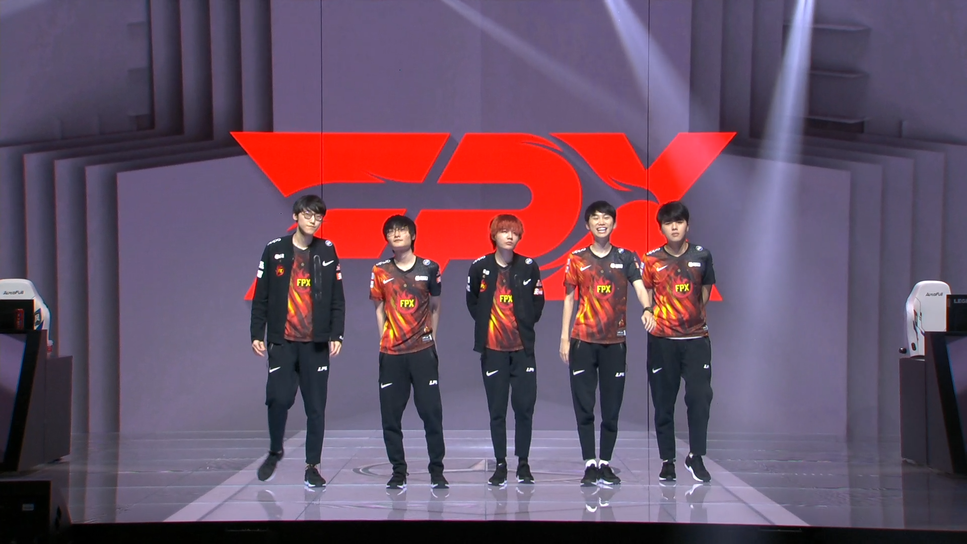 fpx电子竞技俱乐部 _ 哔哩哔哩相簿