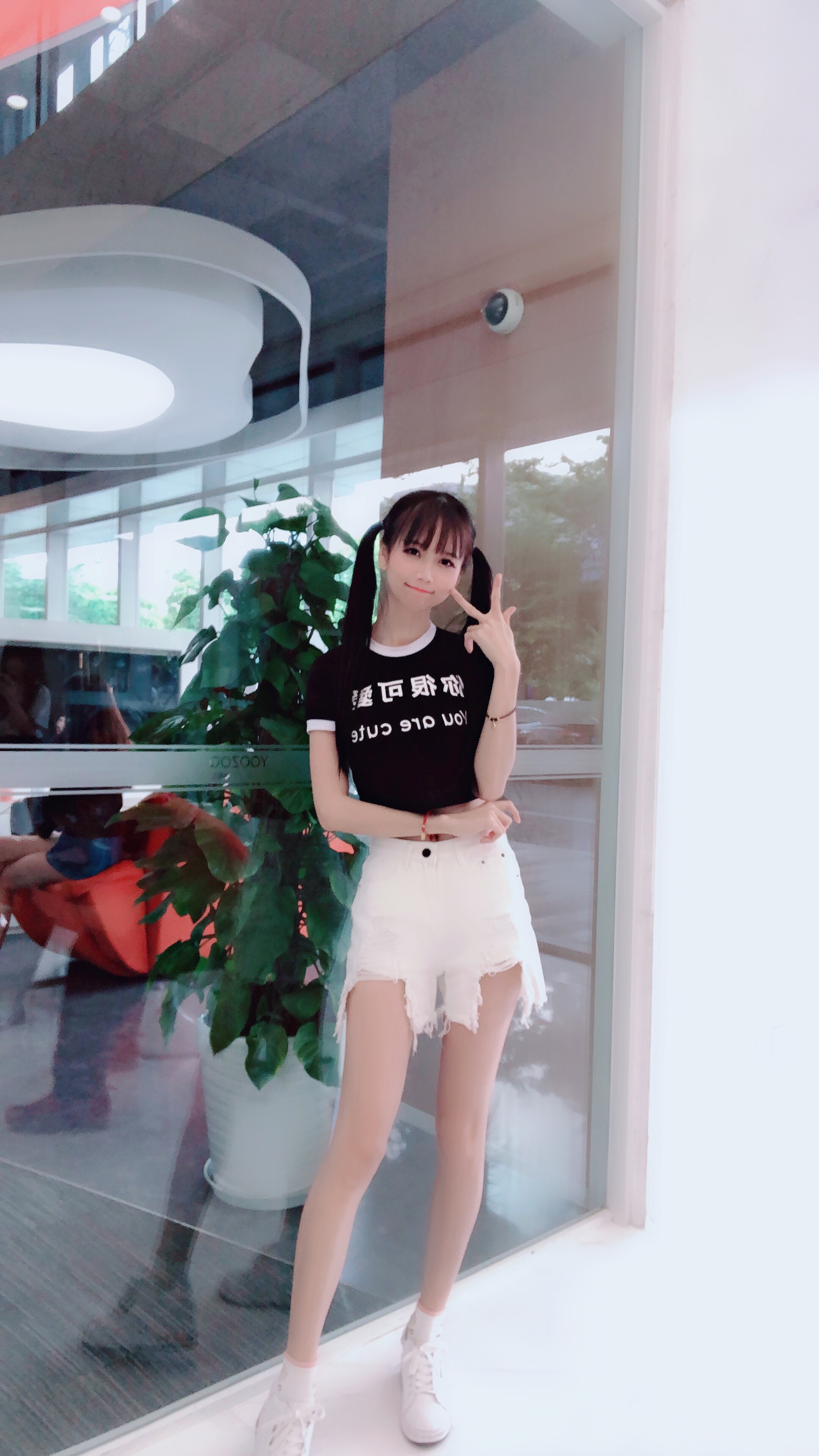 女友- 小唯萌主- - 哔哩哔哩直播,二次元弹幕直播平台