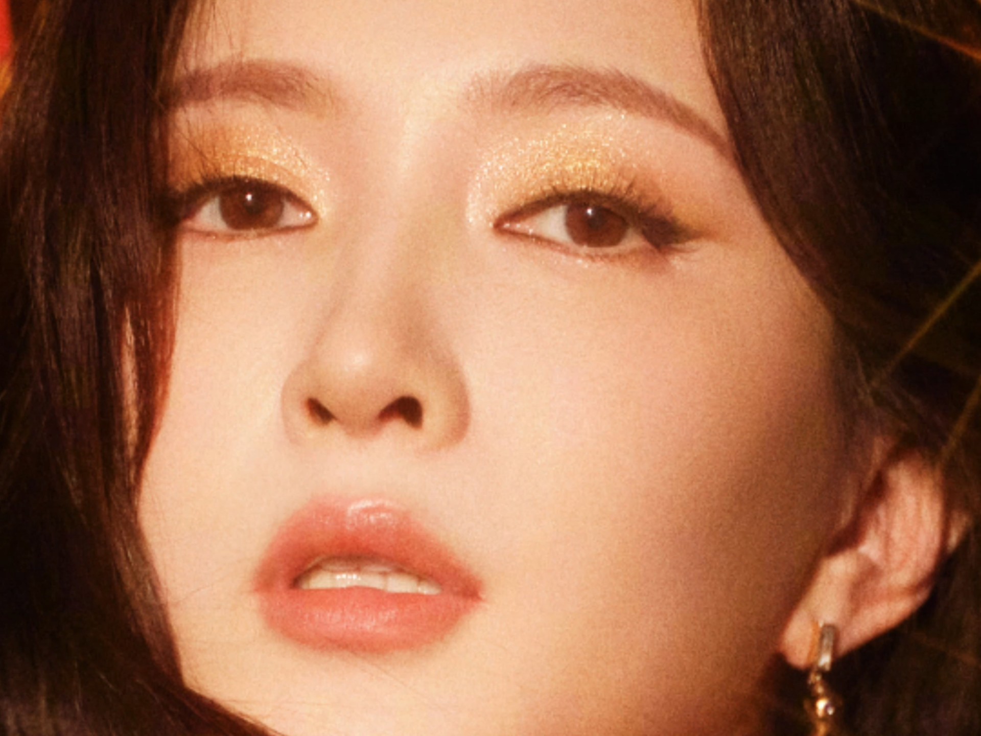 江疏影怼脸盯，能顶住吗？