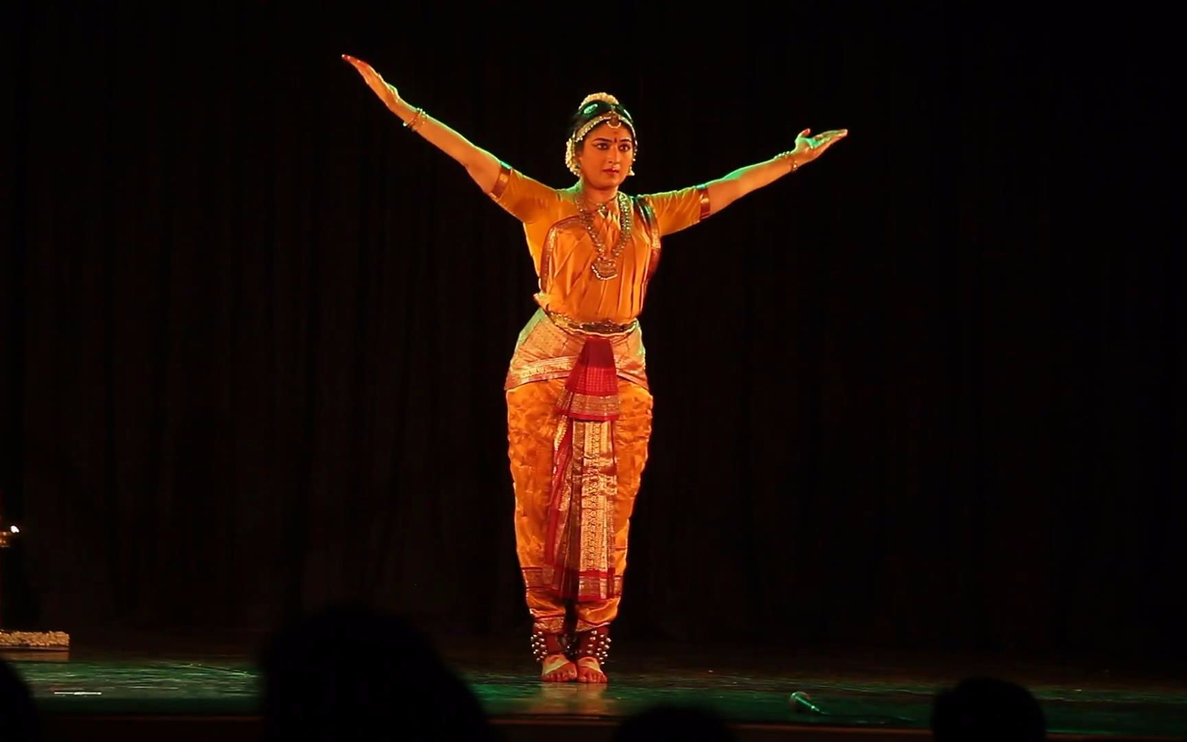 【印度舞蹈摄影图片】纪实摄影_rizhaolonglin_太平洋电脑网摄影部落