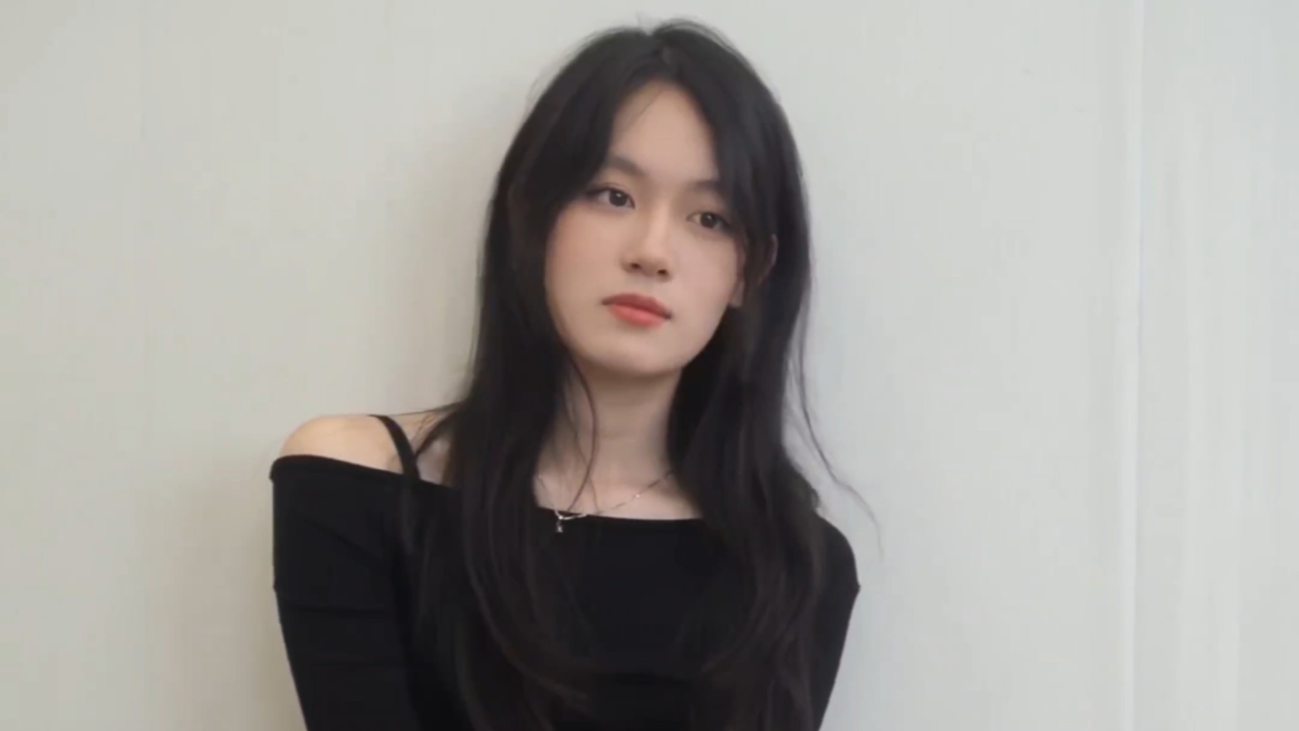 新一期，绮梦小艺，人气御姐4K级摄影，长时纯享版。