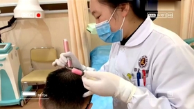 郑州皮肤科医院排名_郑州人民医院图片(2)