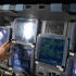 稀有 跟着技术人员进入航天飞机内部+技术人员讲解驾驶室细节（驾驶舱、货仓、发动机）