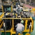 挖掘机生产组装全过程，日本小松工厂！