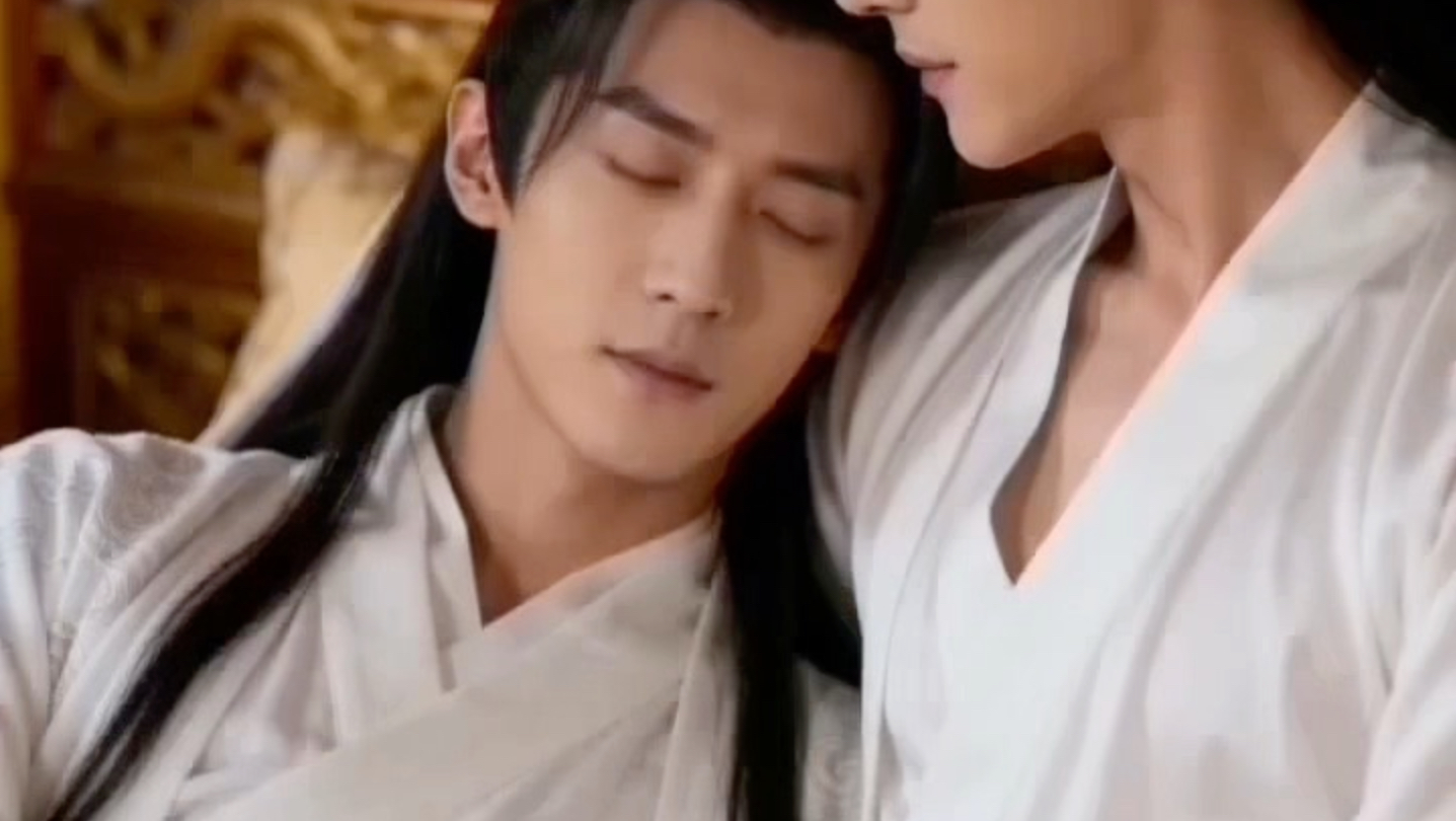 皇帝和仙师产子（合集）今天的仙师也很美，他们的宝宝更是超级美！好啦！书场下班！明日听新故事赶早哟！说书人要休息啦！