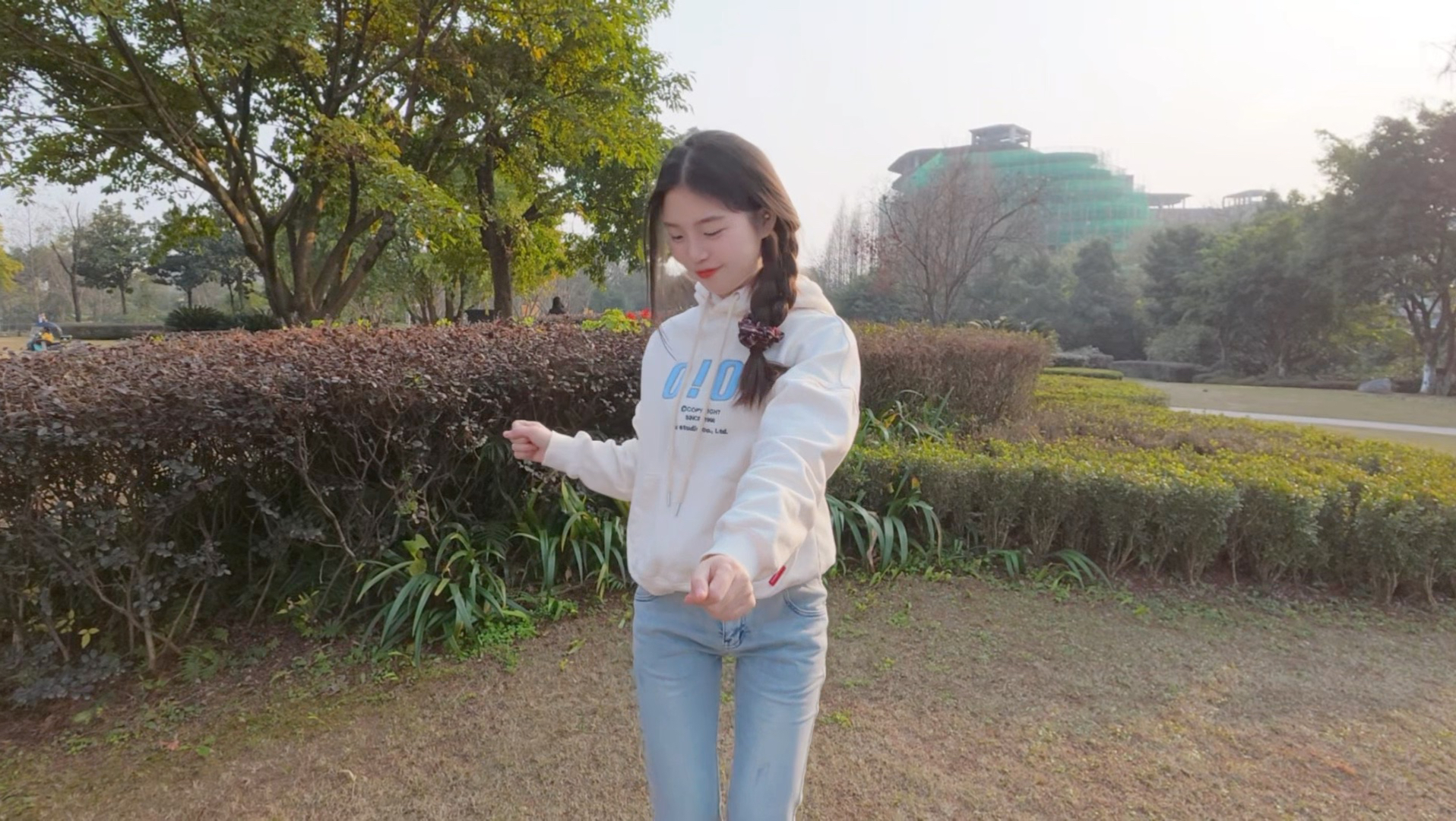 闪开 我要开始跳舞了～