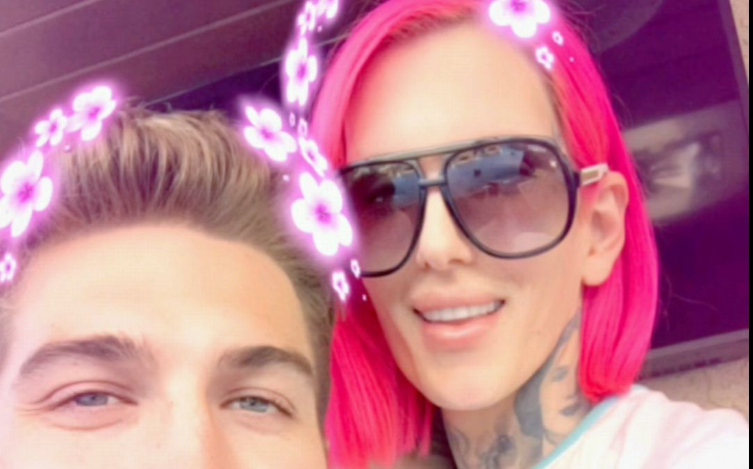 jeffree star 日常安利 和nathan见妈妈 一起过节 虐狗看电影 mar.