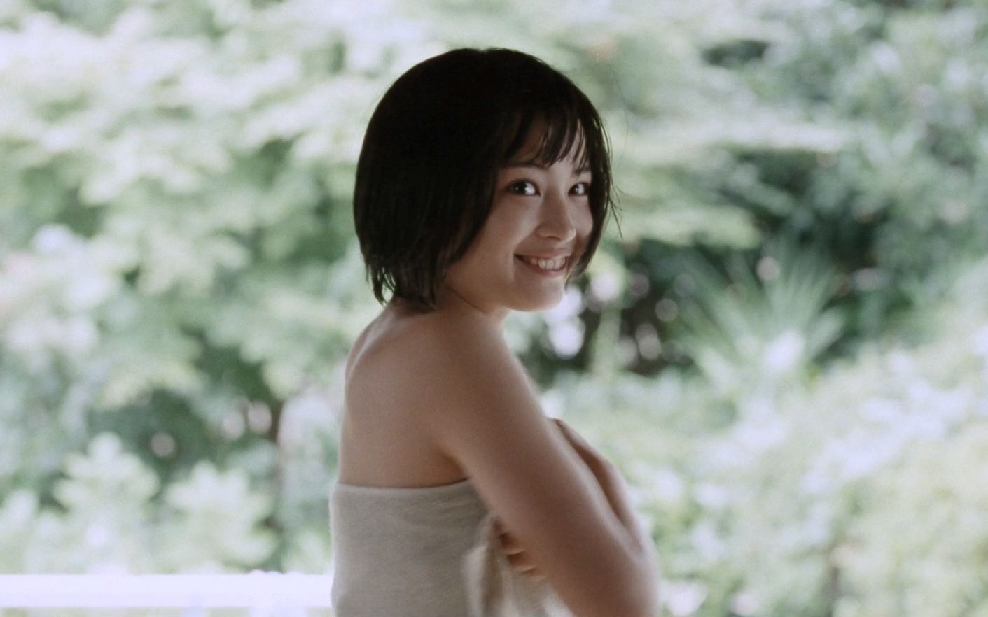 【越哥】豆瓣8.7分，拍女人拍的最好的日本电影，既唯美又治愈！