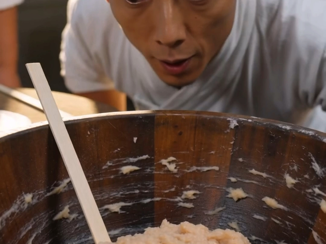 沉浸式感受清朝御厨制作没皮包子全过程。