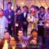 【官方】日本喝13杯酒怒唱想见你的春先视频由我们拍摄，日本素人歌手大会。我们来B站啦~