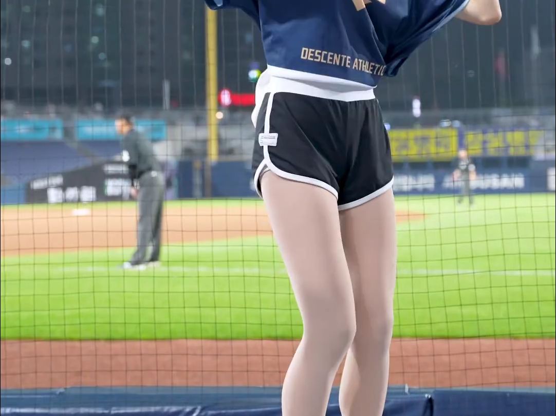 South Korean Cheerleaders