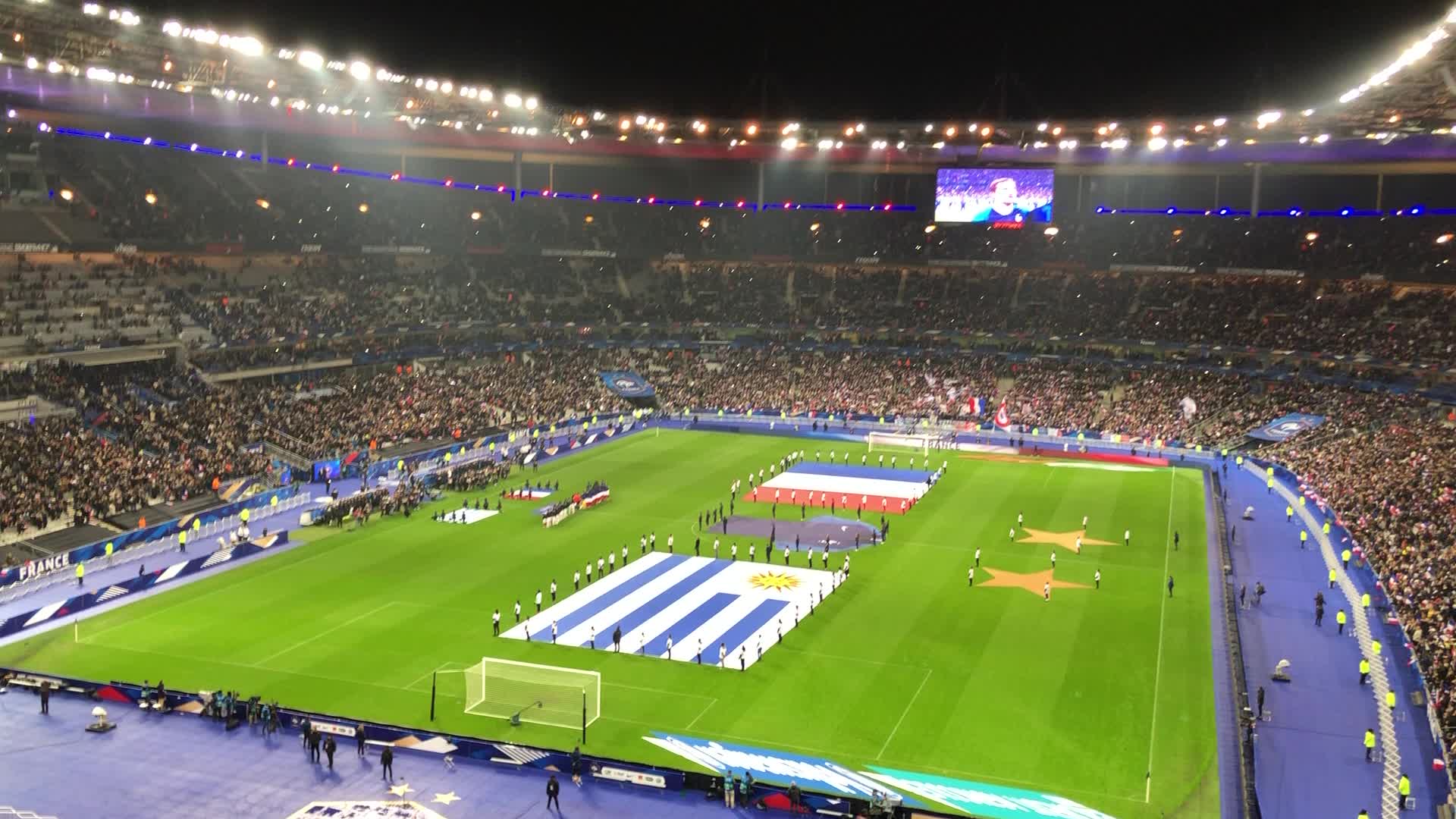法兰西大球场-赛前全场合唱《马赛曲》