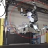 美国发明灵活机器人，可以完成各种跳跃动作，后空翻都可以！