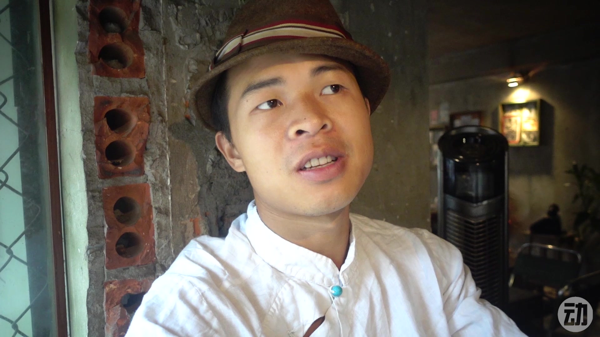【海哥 vlog】体验做一回越南人,就着咖啡嗑瓜子 031