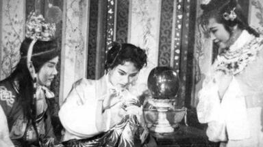 【<em class="keyword">越剧王文娟</em>|经典】<em class="keyword">王文娟</em>陆锦花唯一留存《晴雯之死》实况录音全剧+王师《晴雯冤死》唱段