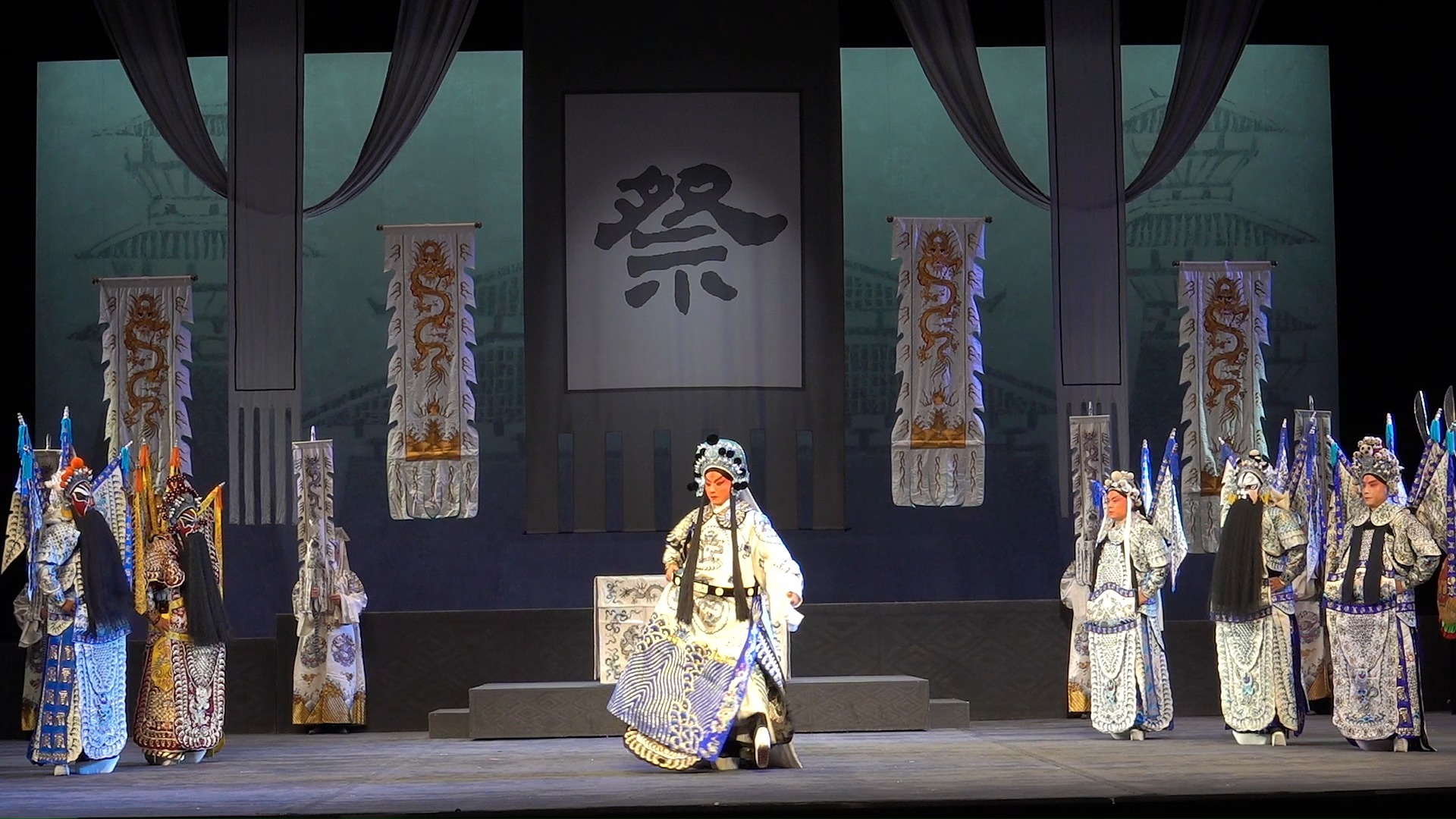 【京剧】《马超》唐恺 “我们的中国梦”——文化进万家 湖北省京剧院  6月16日 演出