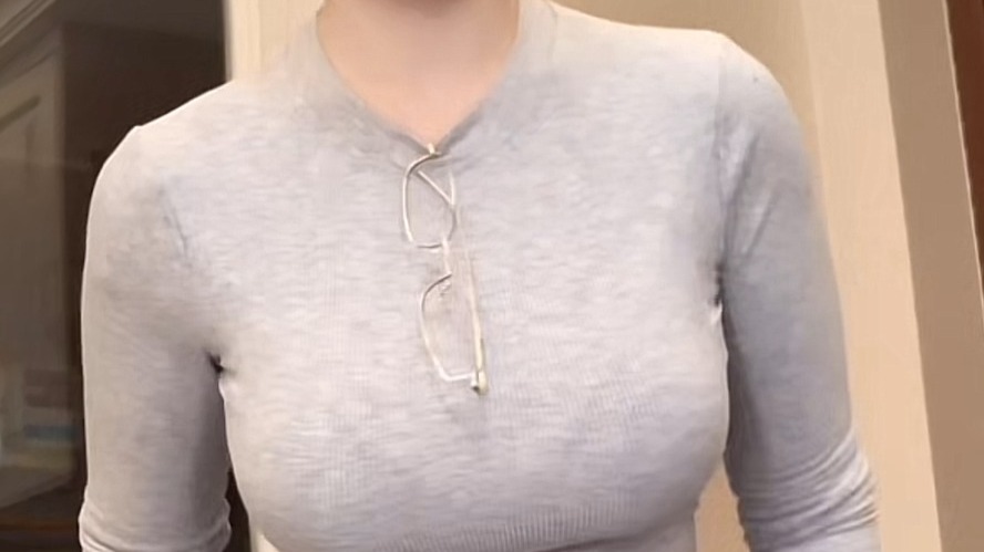 十元泥美 灰t吊带 录屏20250711