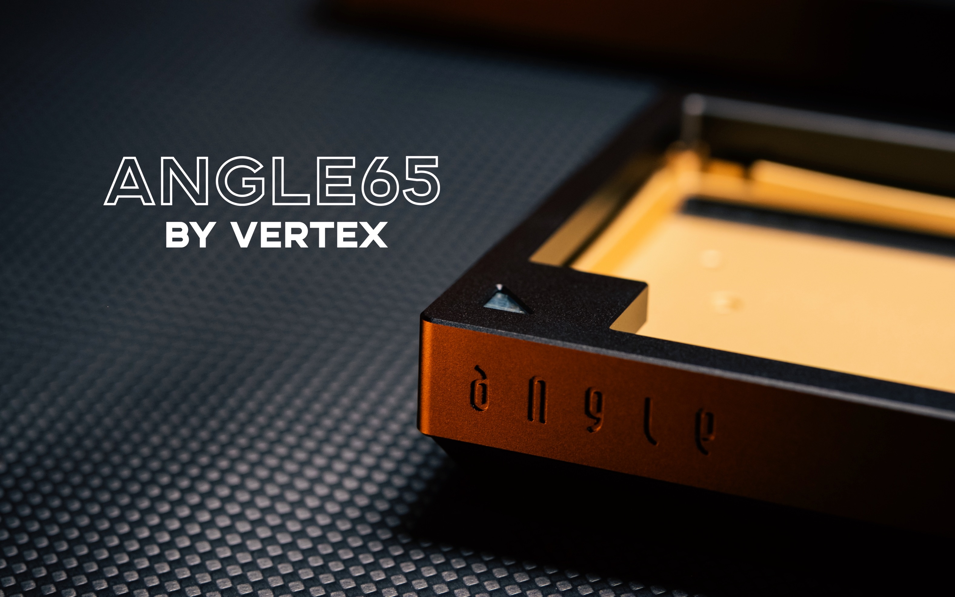 【装备】值得细嚼慢咽的套件—Angle65 By Vertex客制化机械键盘键盘套件阳极V1轴打字音助眠对比Angle80 Gmk Think Caps【辣椒】