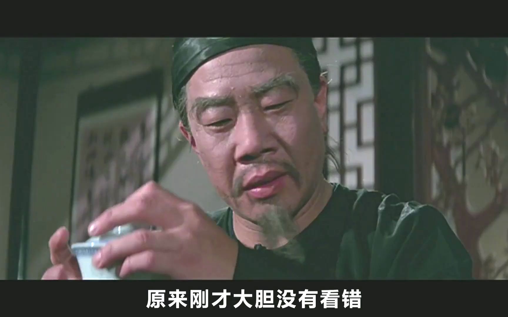 鬼打鬼:香港僵尸片鼻祖,林正英在片中跑龙套受启发,走上巅峰