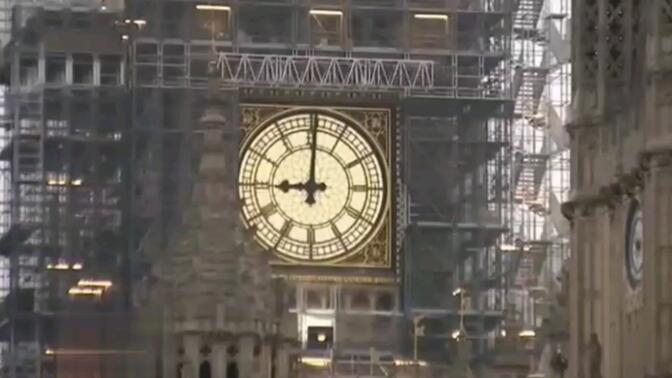 【钟楼】大修中的英国伦敦大笨钟进行2021年新年钟声测试-----感受英国JB·乔伊斯钟表厂特有的的激昂低音打点