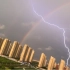 郑州720暴雨以后又见狂风暴雨！闪电与彩虹共现天空！