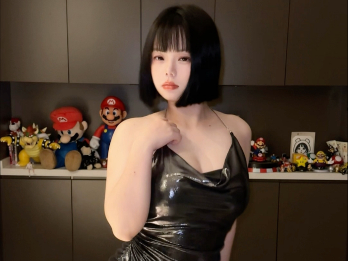 【-Small Jane】The latest video is online, asking for attention!