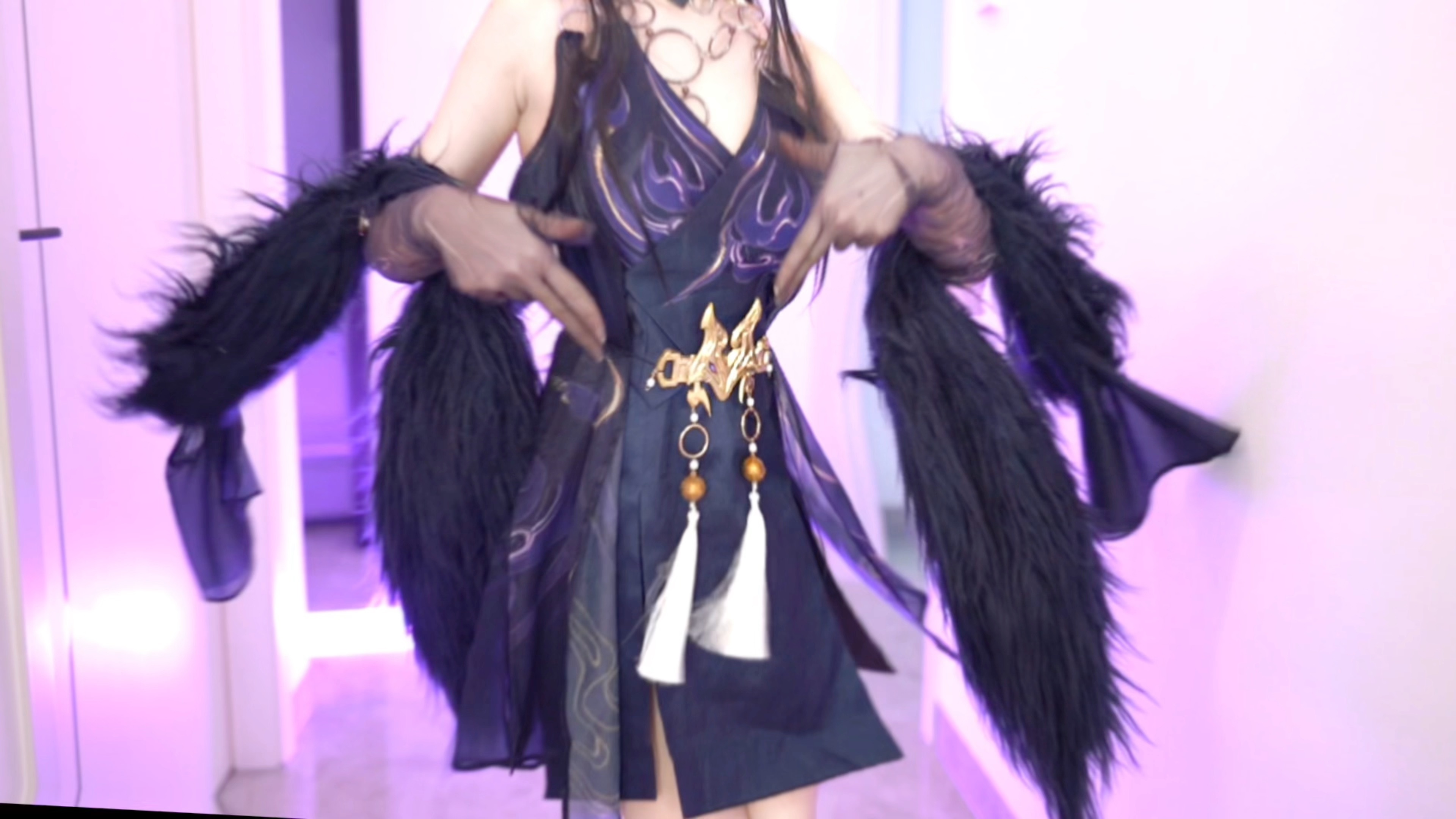 Jade Linglong is here, baby.