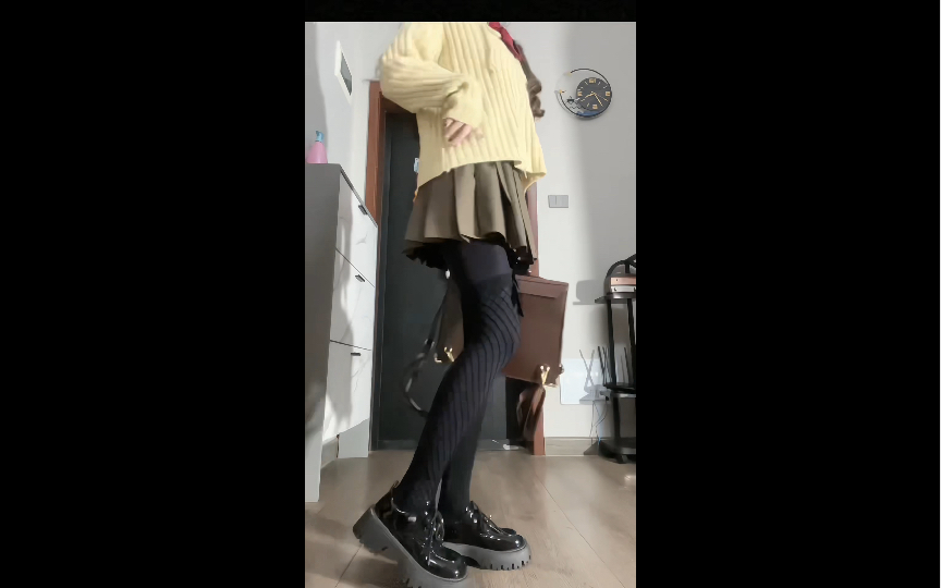 Thick purple with mesh and knee-length lace