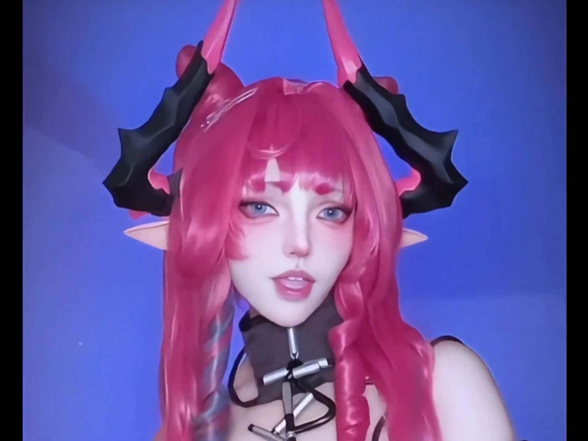 我陪你明日方舟、陪你王者、陪你第五人格、陪你斗地主、连五子棋也陪你 你还不明白吗？