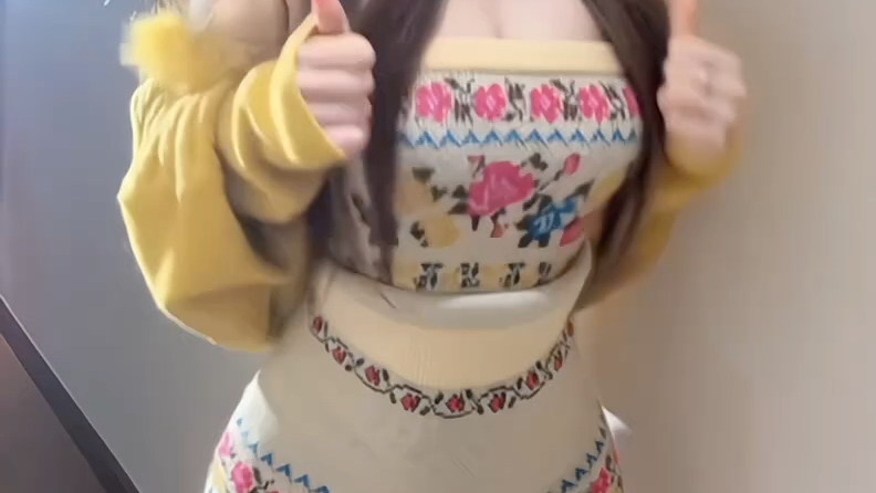 If we ordinary people want to turn over, we must sleep on our sides