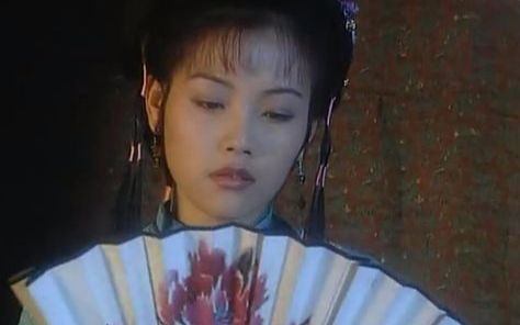 《百姓心中自有你》戴娆3版本《铁齿铜牙纪晓岚》片尾曲,这回忆几乎让