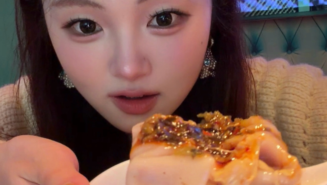 长胖了以后好心酸，看什么都像在看菜单。。