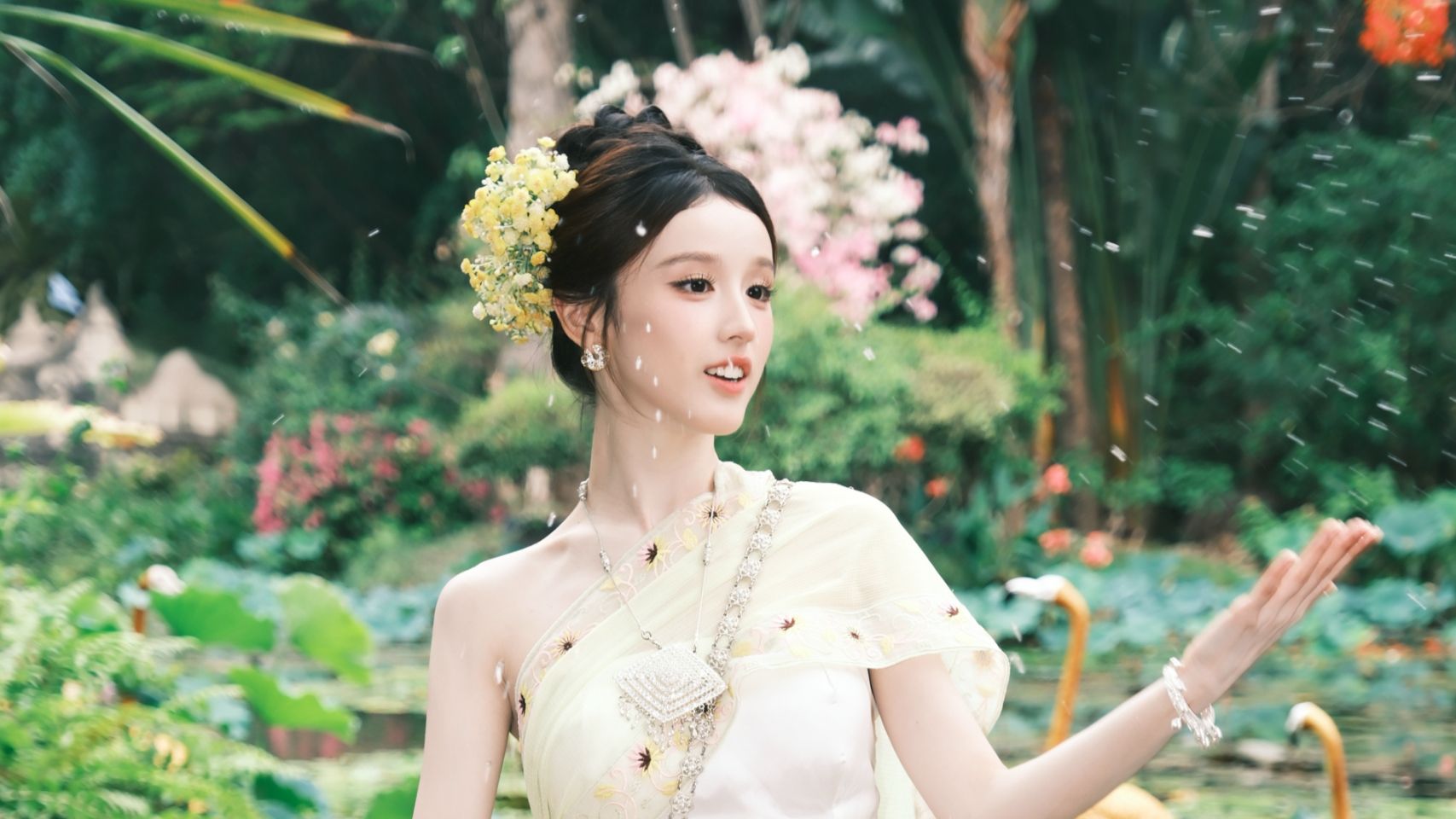 谁能拒绝在西双版纳跳一次彩云之南呢？