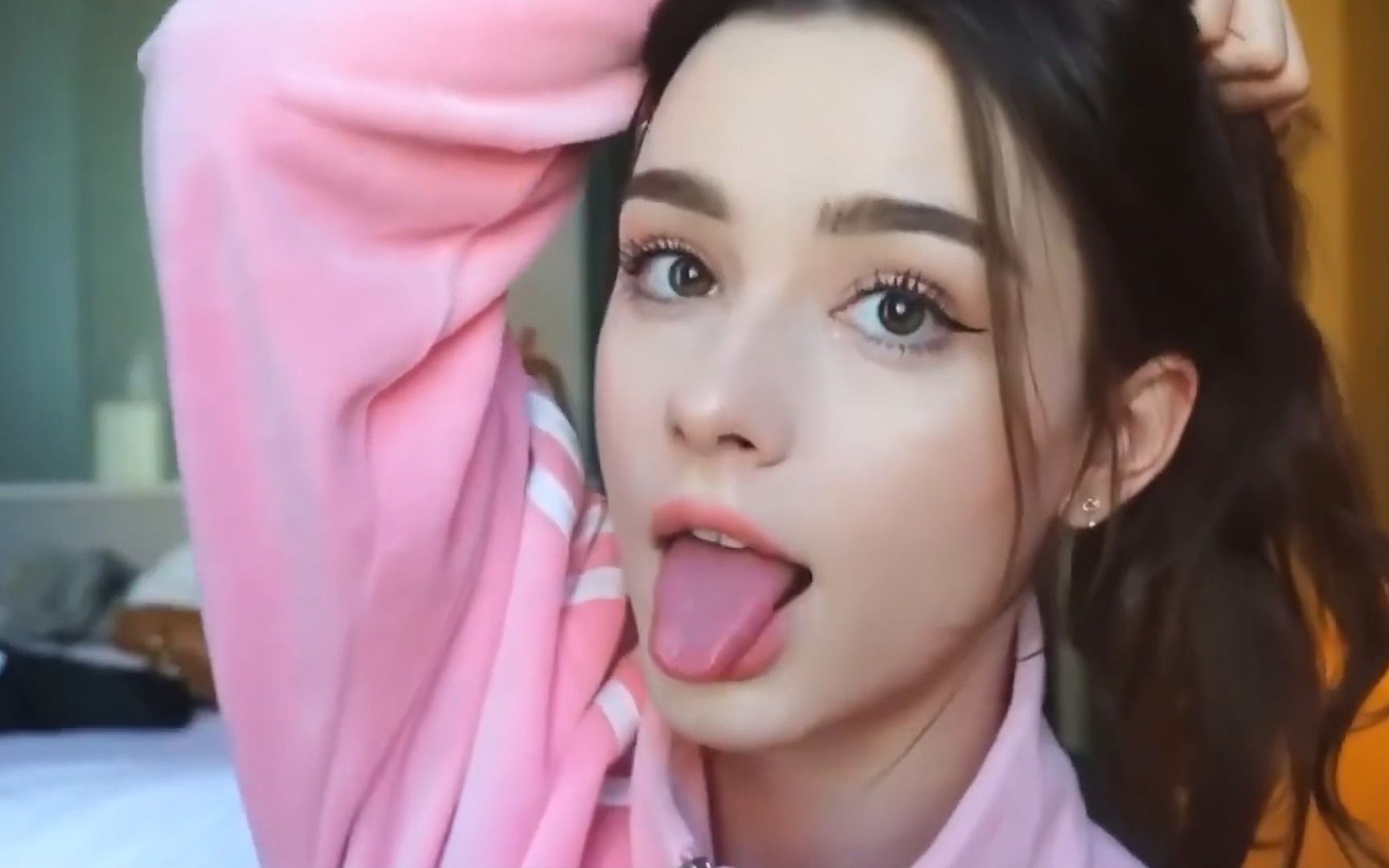 Dasha Taran bilibili B 6li6 dasha-taran-bilibili-b-6li6