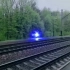 那个追火车的UFO变身蓝色光团横穿铁轨，超近距离目击，注意细节