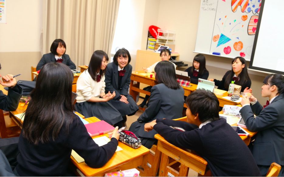日本高中生活记录真实的日本高中英语课堂