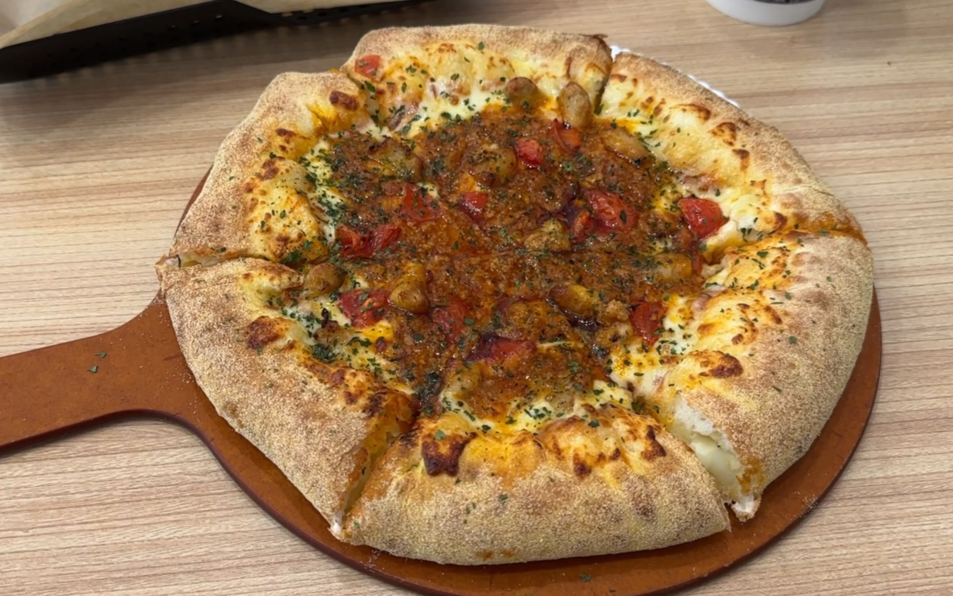 达美乐的经典意式肉酱比萨，超爱！！！
