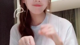 0d735e702daa43618f0cd3d7e9cd33630aaafb5f.jpg@280w_158h_1c_100q.jpg