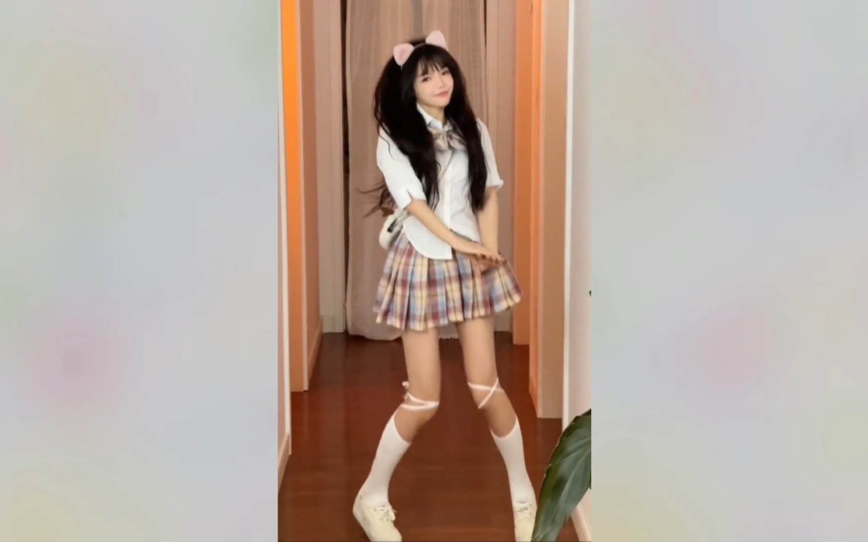 You can see it all at once.