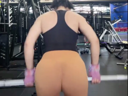 [Highly Recommended] Local Fitness (3): Gym Training, Non-stop High Energy Alerts