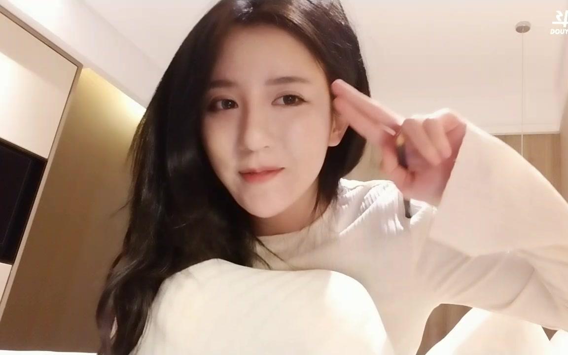 呆妹儿18年01月26号晚间直播录像