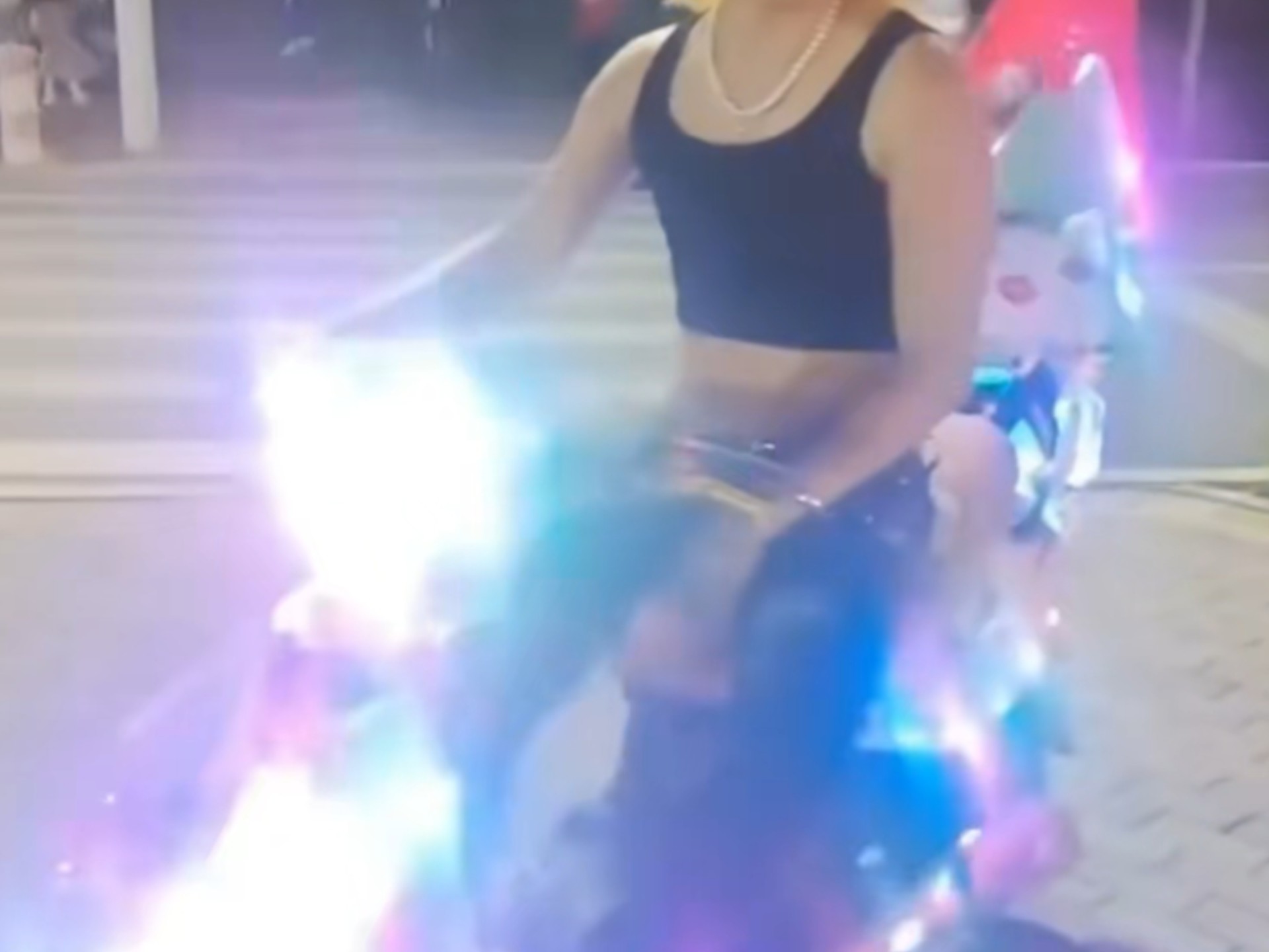 【混的TV】网上笑笑得了，现实中谁不想拥有一辆鬼火