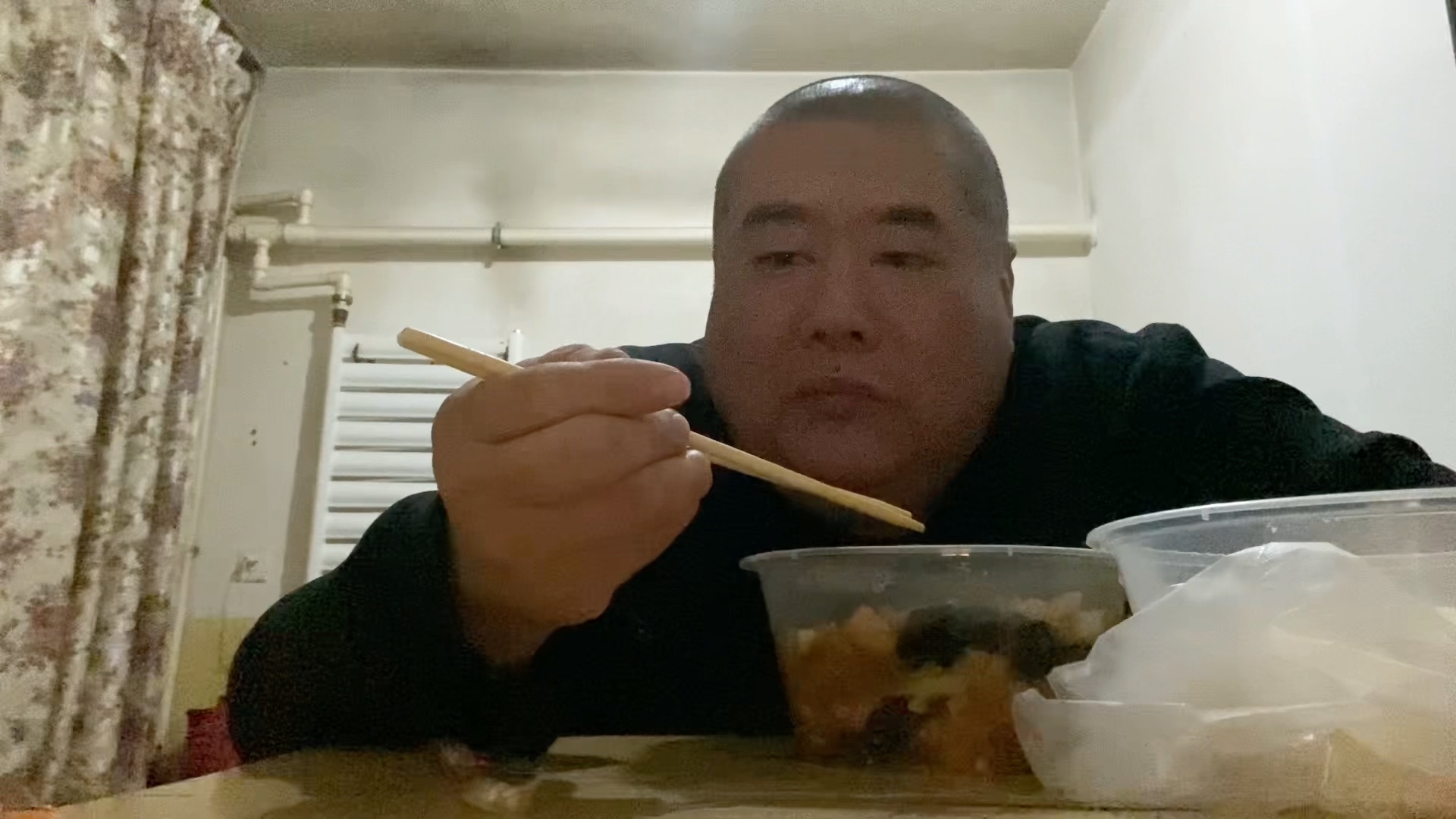 事事不顺啊！跑了一百多公里，忘拿身份证啦！吃个山西过油肉！