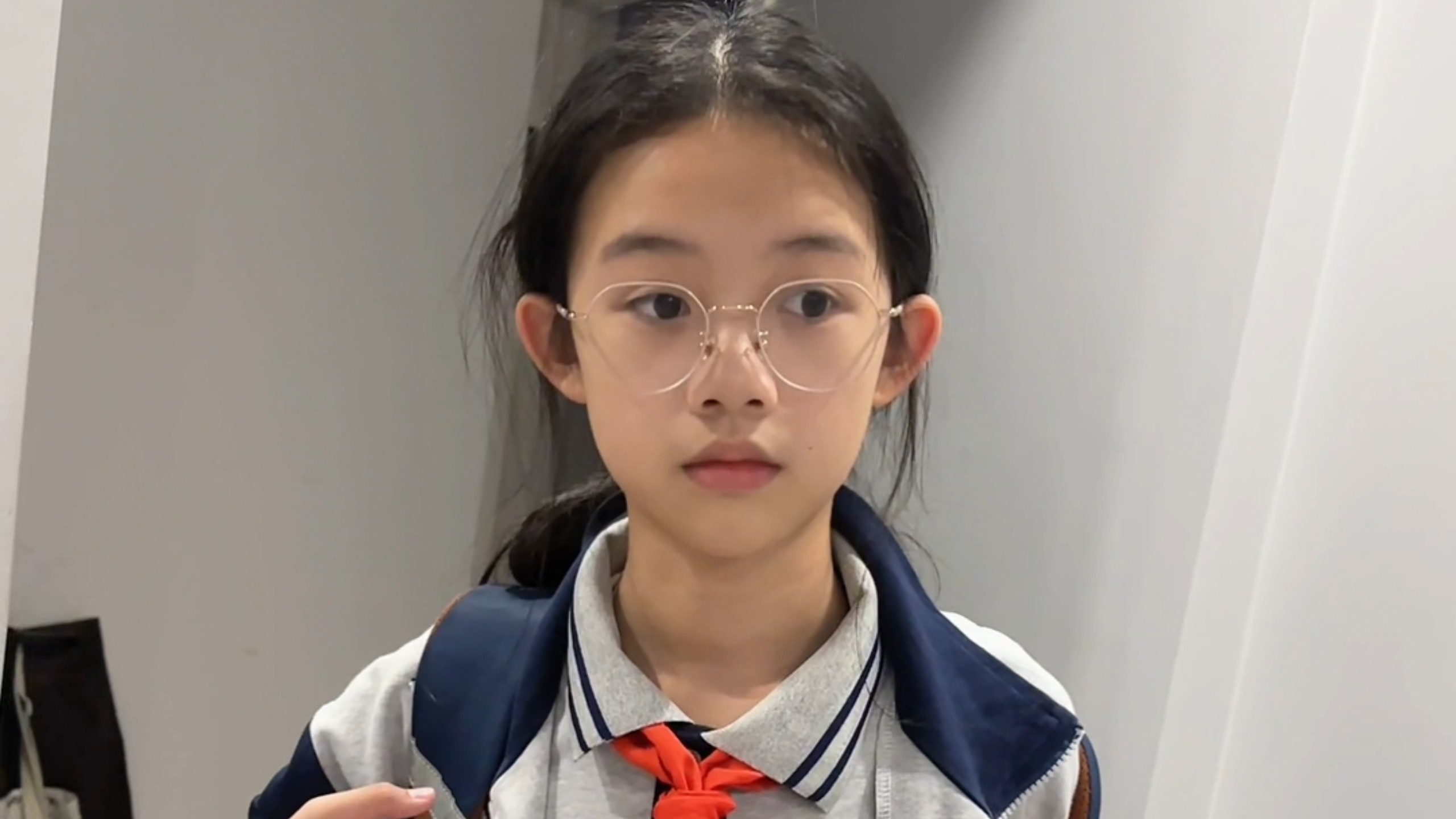 神兽回笼，明天要开家长会啦！