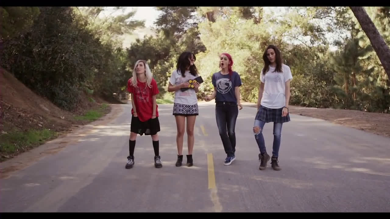 warpaint - disco//very - keep it healthy (official video)