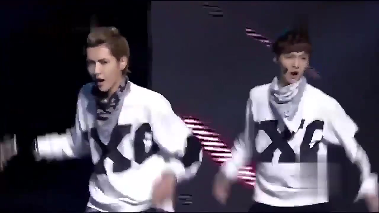 EXO《咆哮》，曾经的M队，在国内很闪耀
