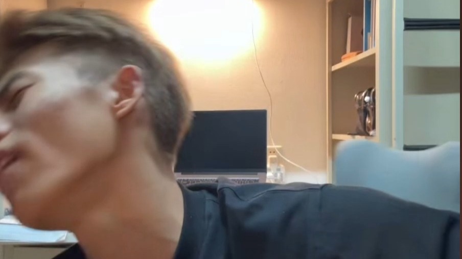 屏幕录制 2025-08-17 204831