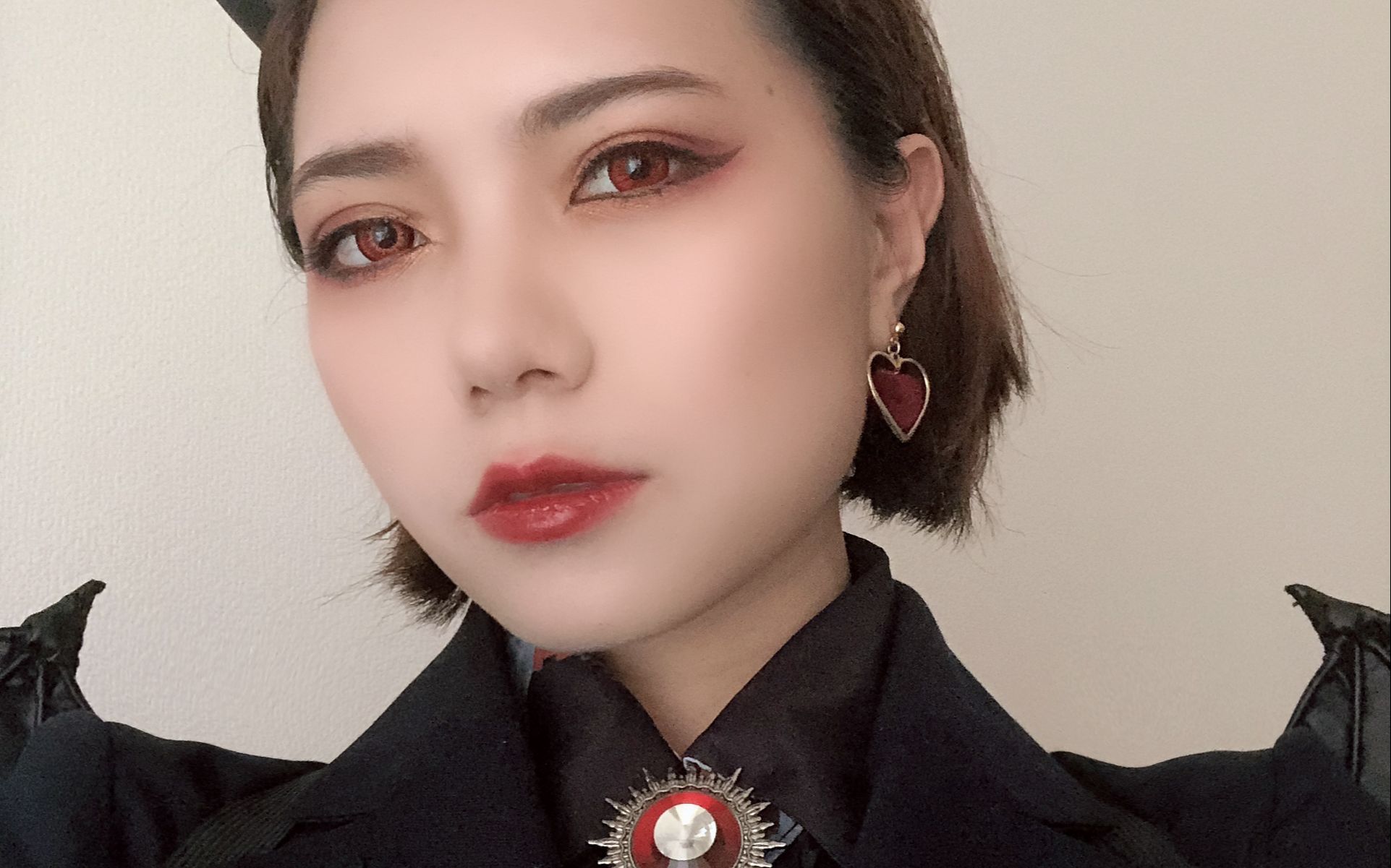 【amor】万圣节cos万用恶魔妆,沙雕不正经妆教系列 不会跳宅舞的妆娘