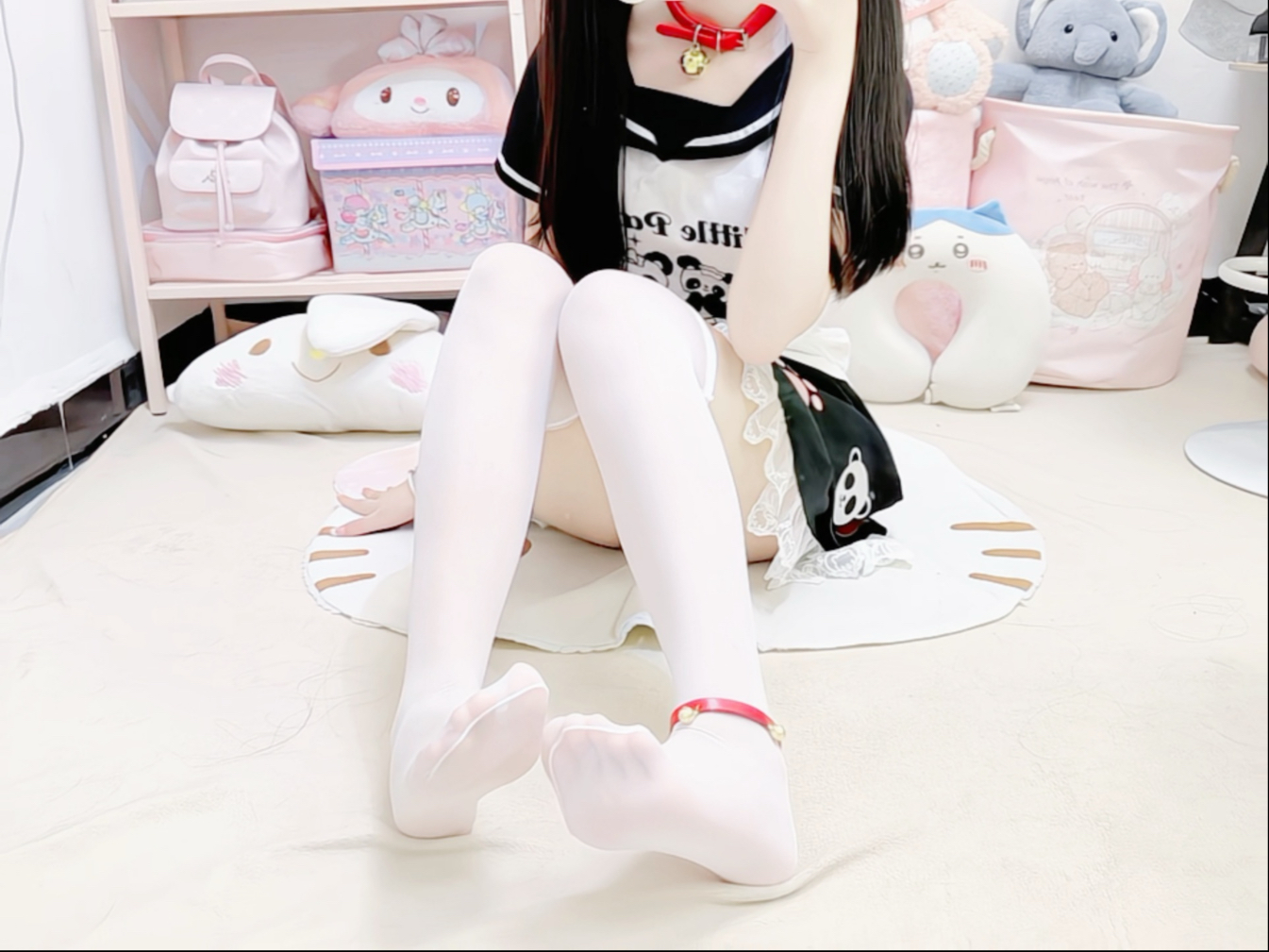 请你再靠近我一点点^ω^