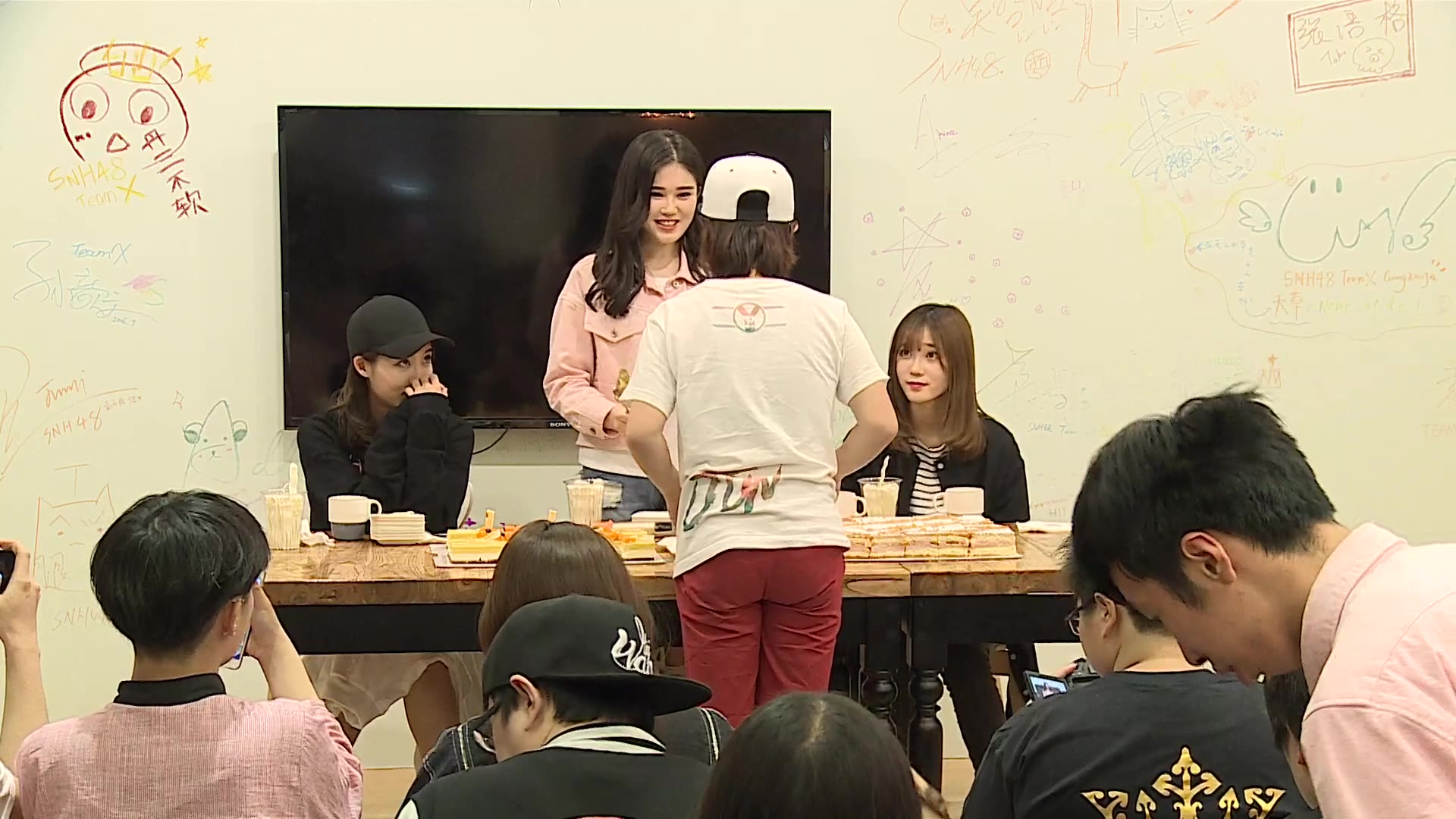 0501 snh48温晶婕生日冷餐